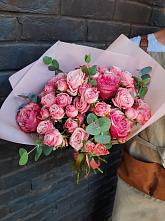 Букет розы в пальмах в Передовом Букет цветов из: Розы в Передовом